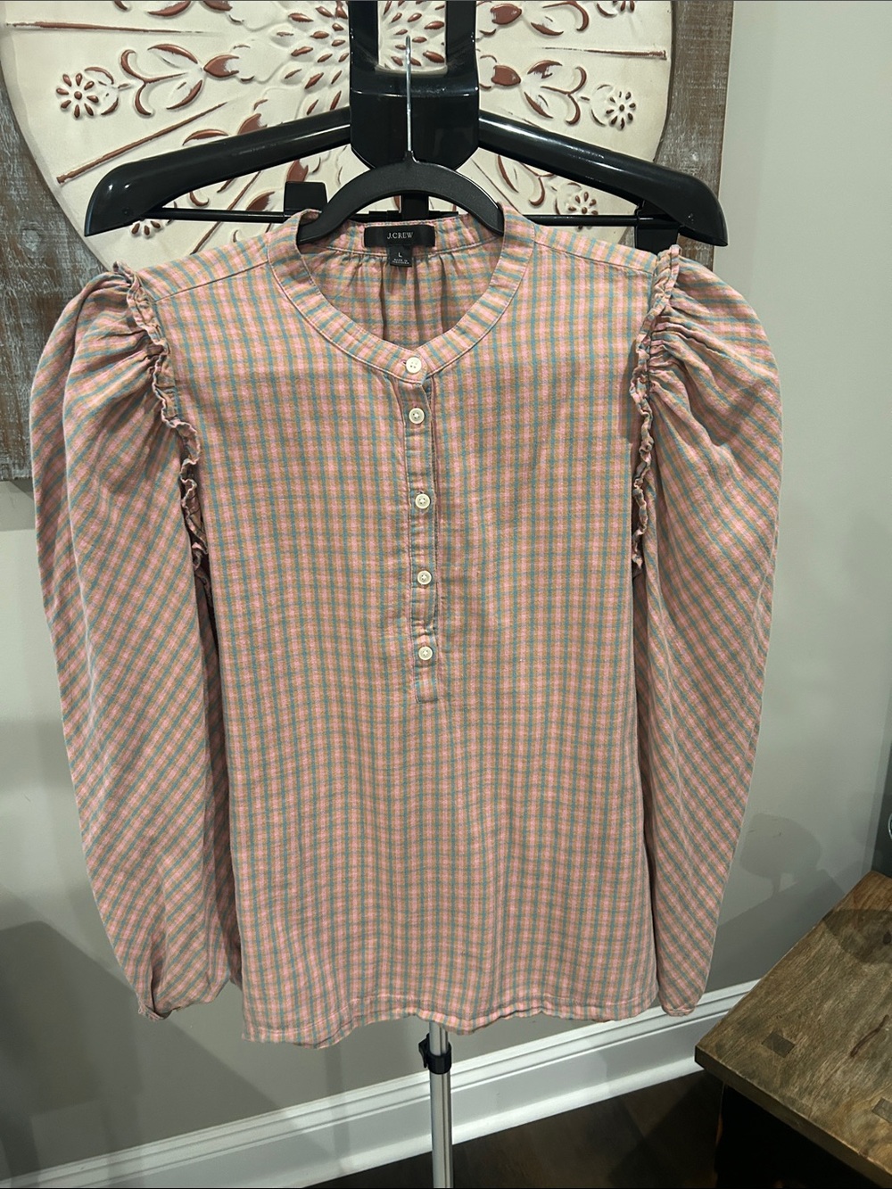 J. Crew Plaid Puff-Sleeve / 3/4 Button-Top Shirt / Nice For Cool Days!